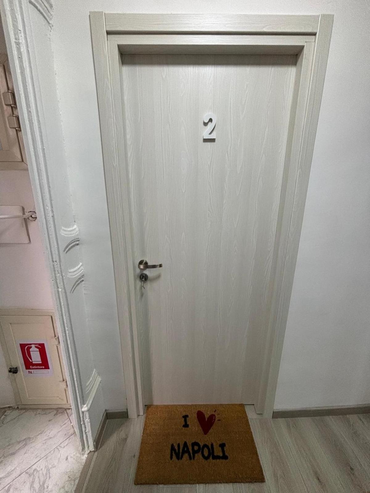 Na City Rooms Napoli Ngoại thất bức ảnh