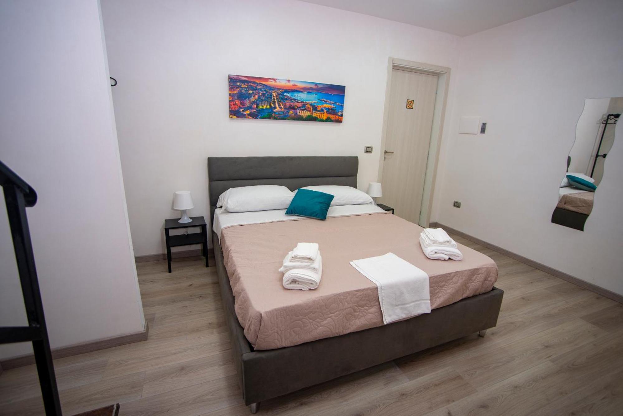 Na City Rooms Napoli Ngoại thất bức ảnh