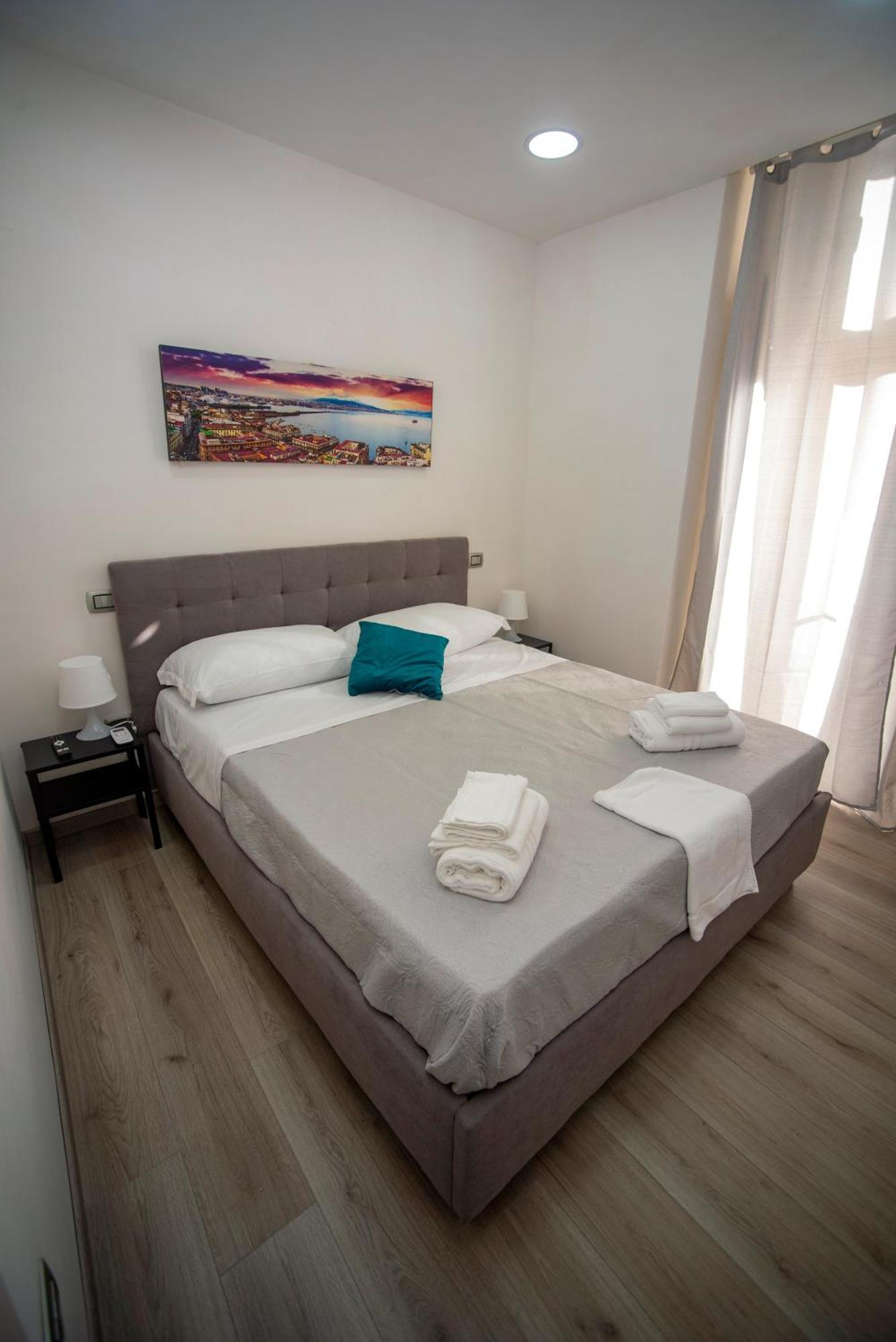 Na City Rooms Napoli Ngoại thất bức ảnh
