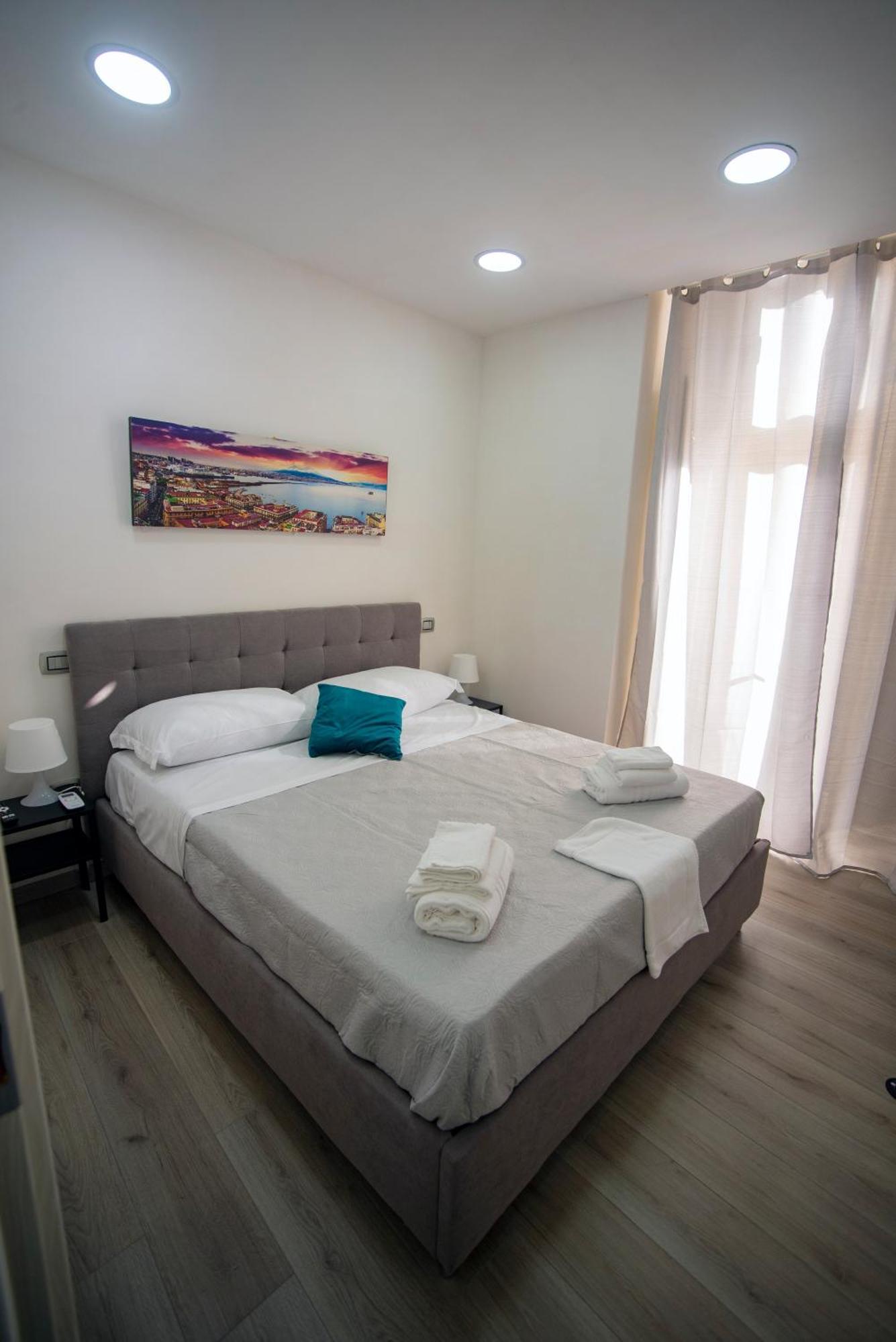 Na City Rooms Napoli Ngoại thất bức ảnh
