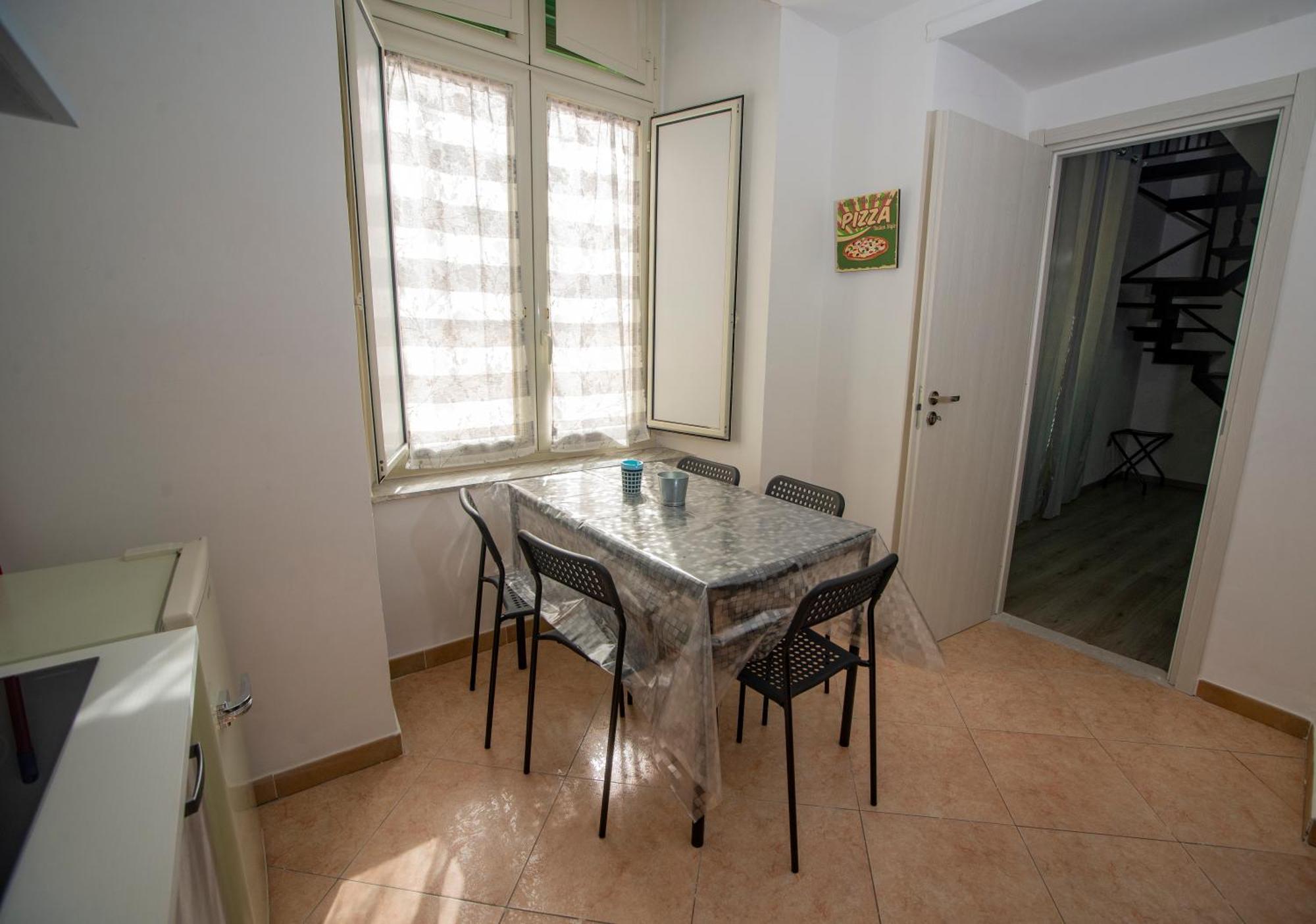 Na City Rooms Napoli Ngoại thất bức ảnh