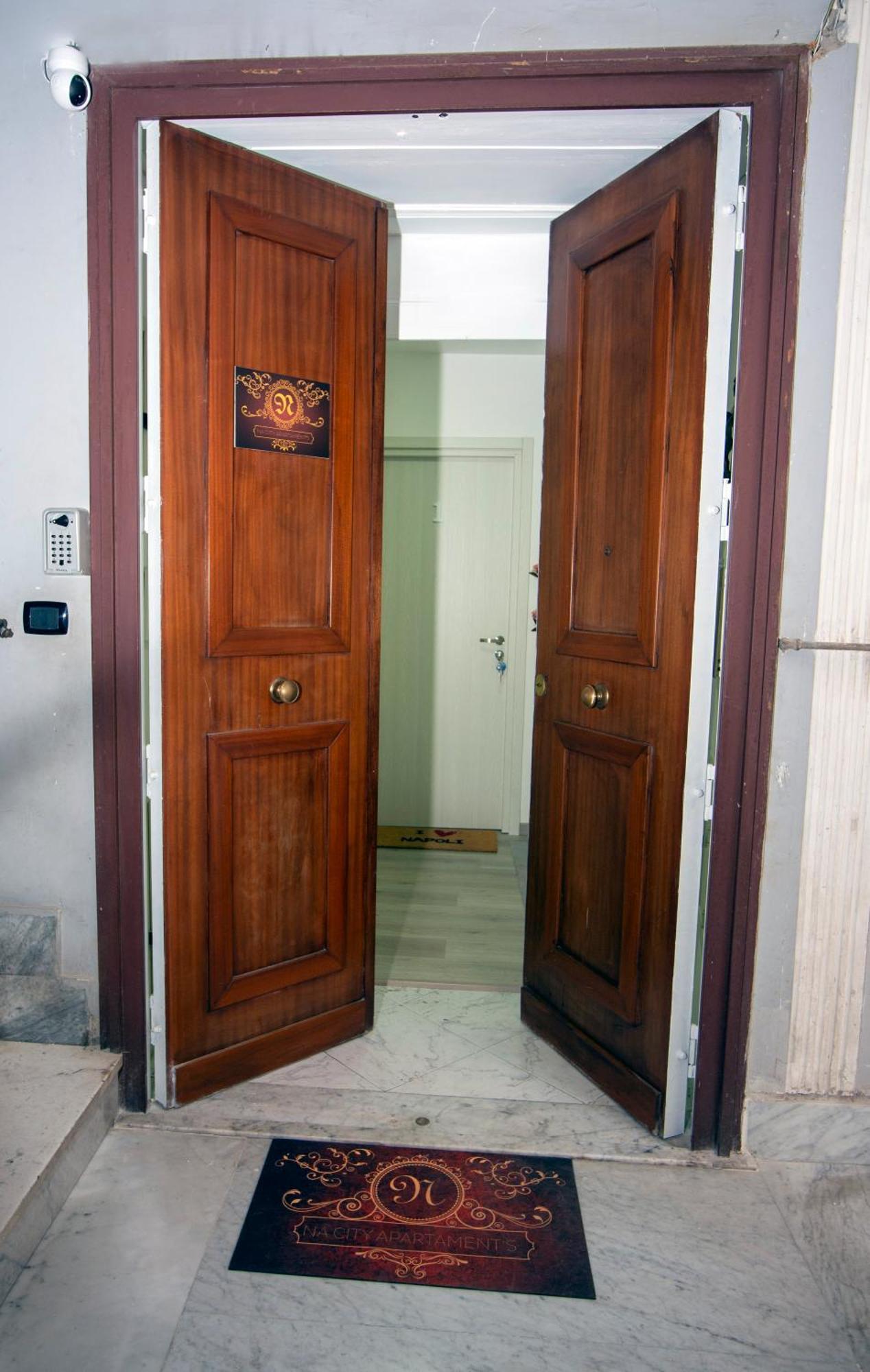 Na City Rooms Napoli Ngoại thất bức ảnh